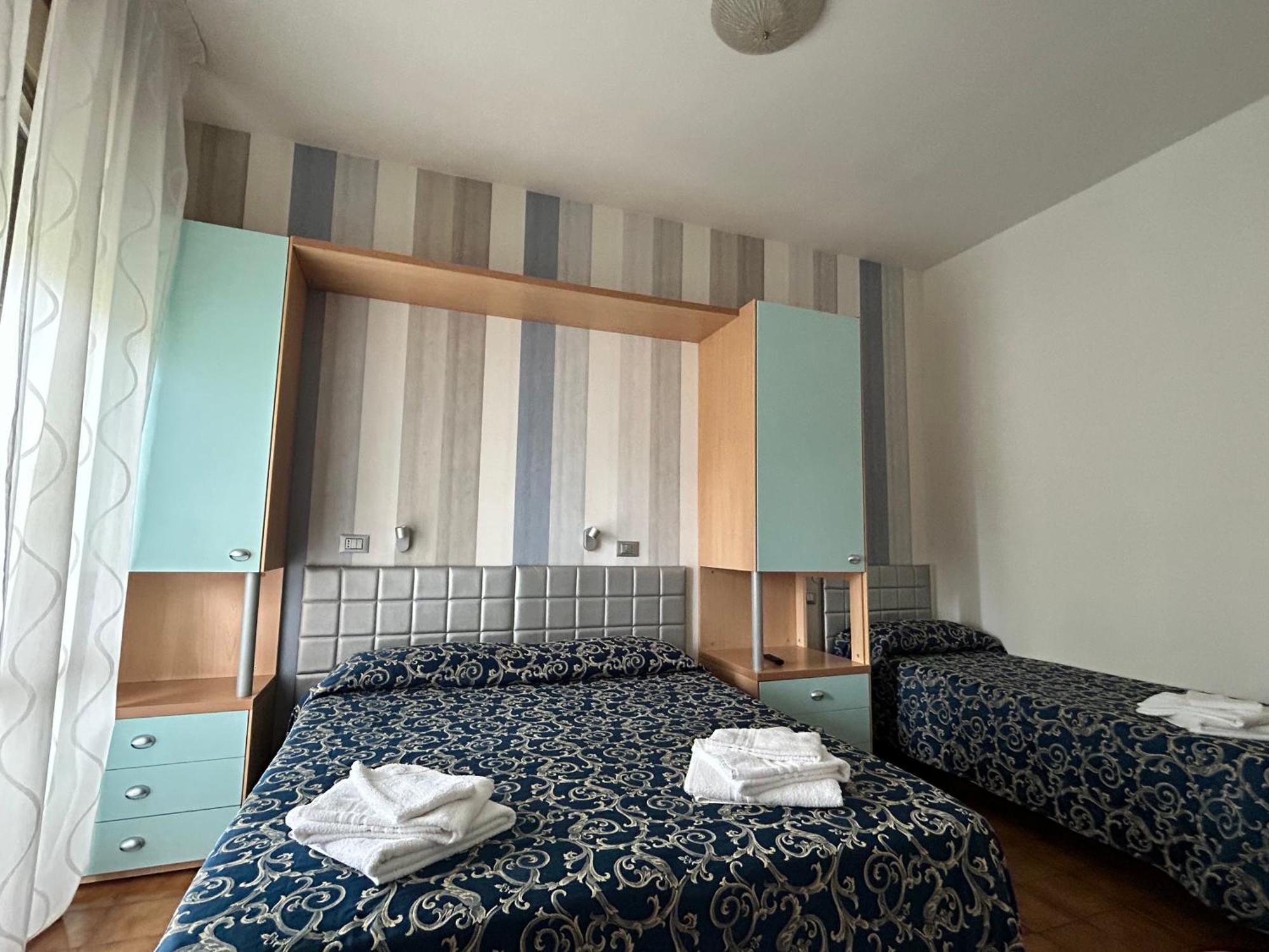 ריצ'יונה Hotel Etna - Nuova Gestione Romagnola All-Inclusive Spiaggia Parcheggio מראה חיצוני תמונה